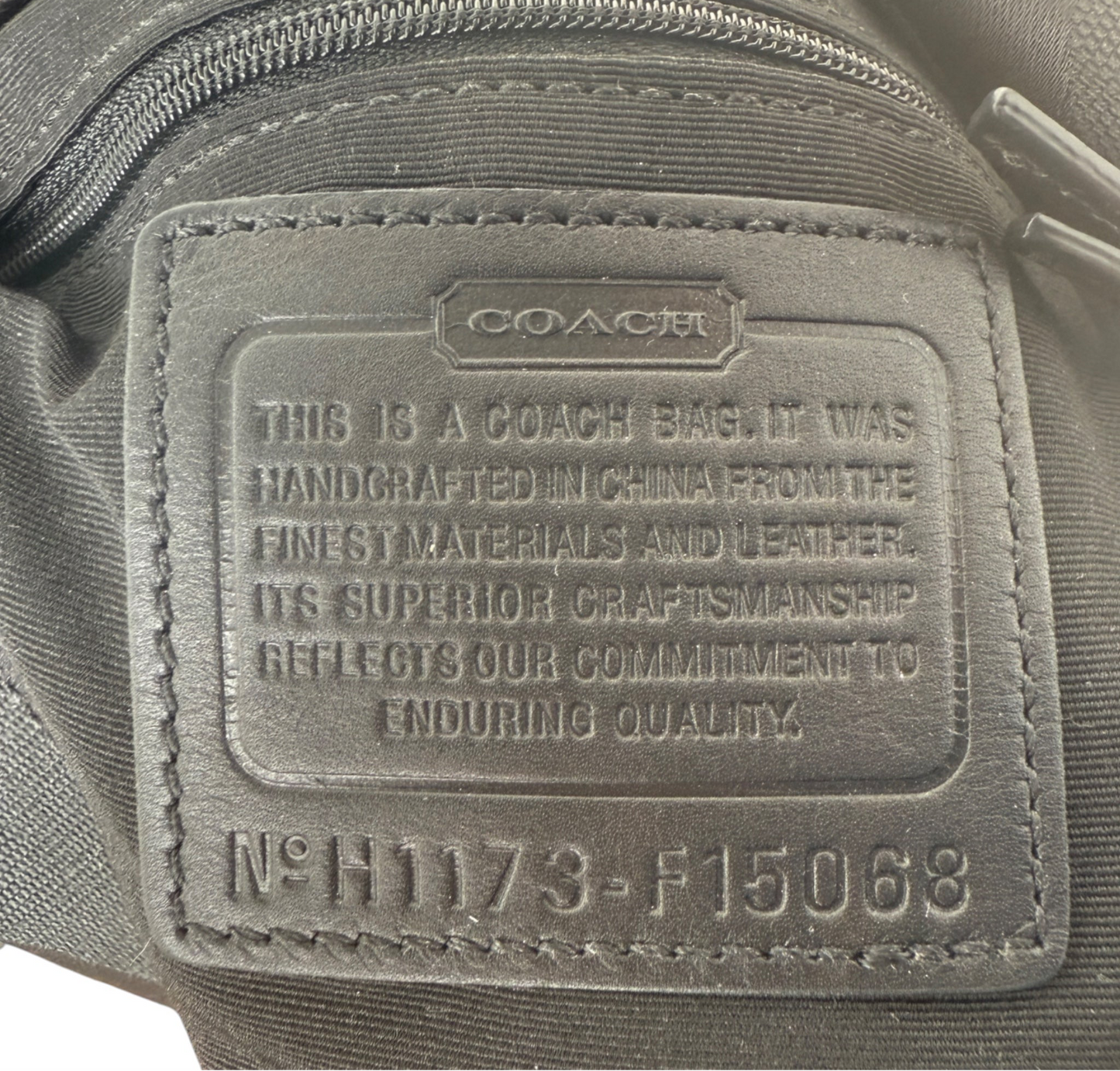 COACH SIGNATURE SHOULDER BAG