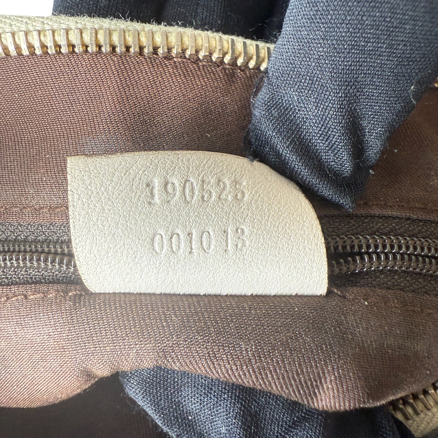 GUCCI GG CANVAS CHARMY
