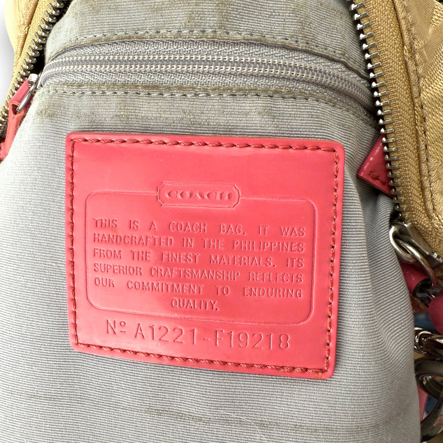 COACH SIGNATURE RED STRIPE 2-WAY BAG