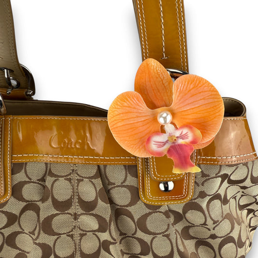 COACH SIGNATURE PLEATED TOTE BAG