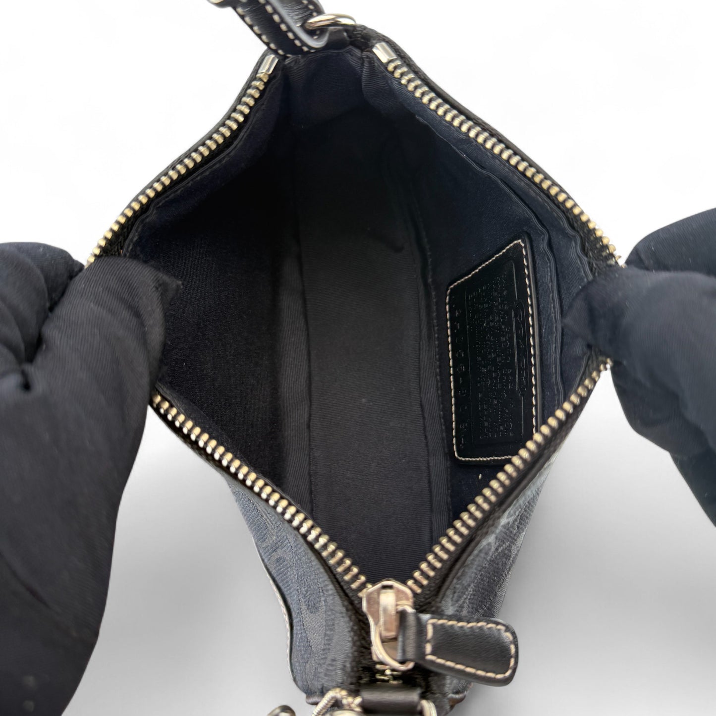 COACH SIGNATURE BLACK DEMI POUCH
