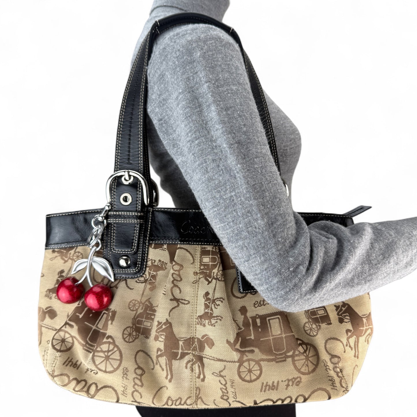 COACH SOHO PLEATED SIGNATURE TOTE