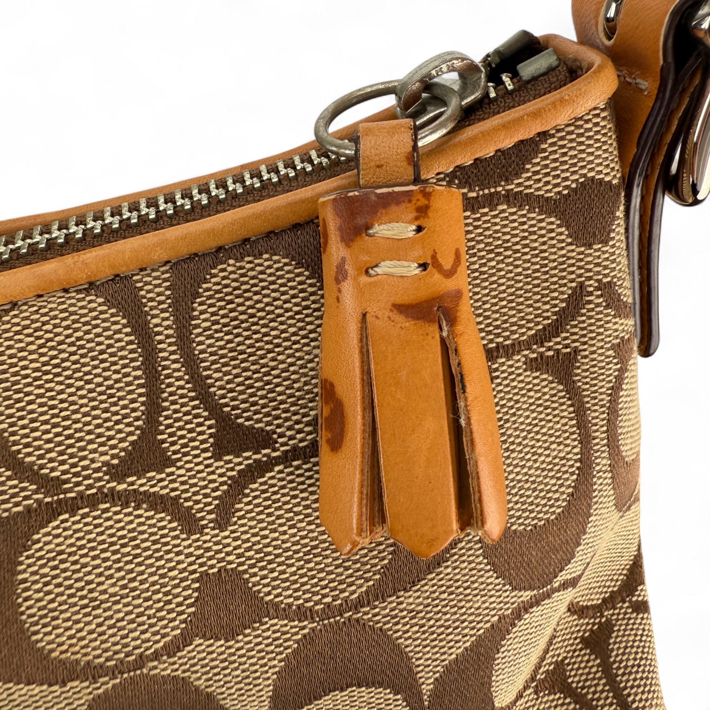 COACH SIGNATURE SUFFLETTE  BAG