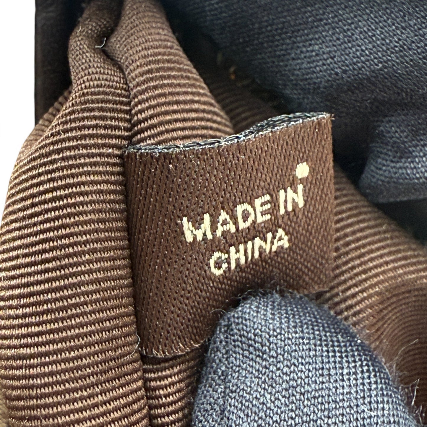 COACH SIGNATURE GALLERY TOTE SHOULDER BAG