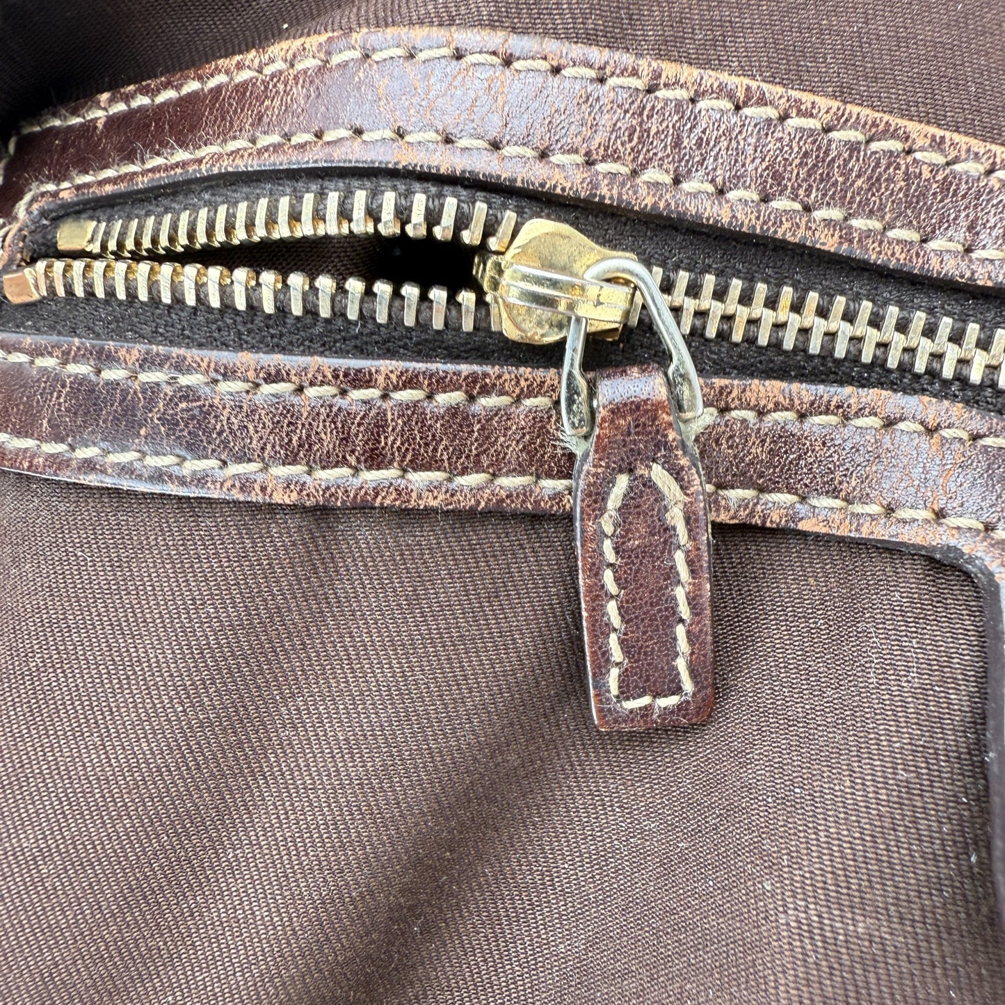 GUCCI GG PELHAM SHOULDER BAG