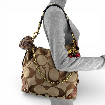 COACH SIGNATURE CARLY SHOULDER BAG (LARGE)