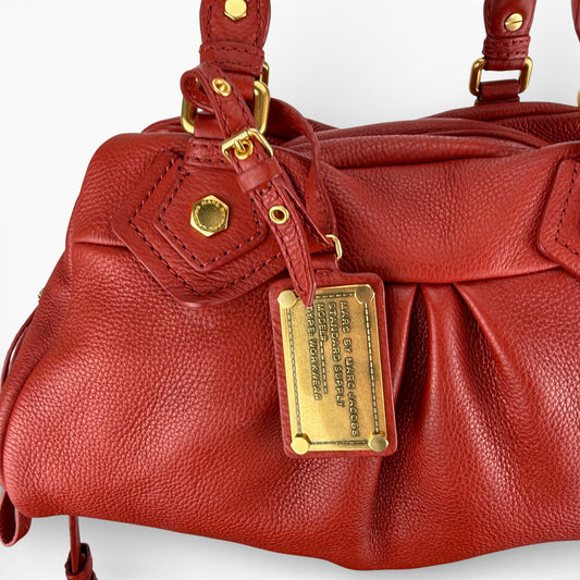 MARC BY MARC JACOBS CLASSIC Q BABY GROOVEE RED