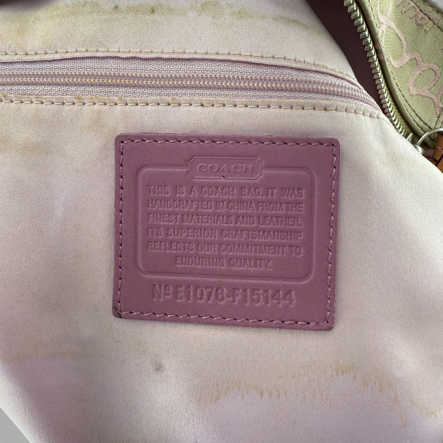 COACH SIGNATURE HORSE AND CARRIAGE GALLERY TOTE BAG