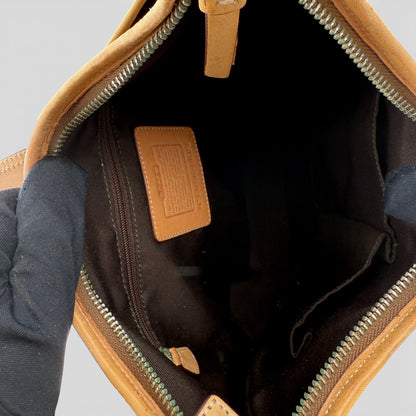 COACH HAMPTONS HOBO SIGNATURE BAG