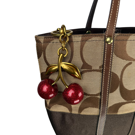 COACH SOHO PLEATED SIGNATURE TOTE 