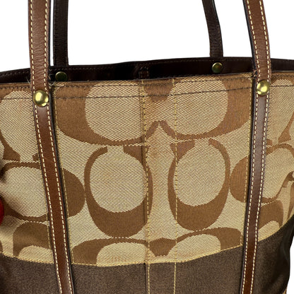 COACH SOHO PLEATED SIGNATURE TOTE 