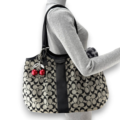 COACH SOHO PLEATED SIGNATURE TOTE 