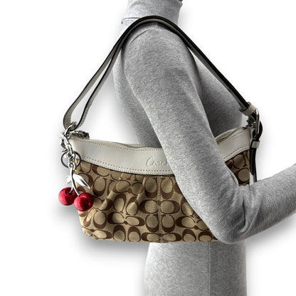 COACH SIGNATURE PLEATED 2-WAY BAG