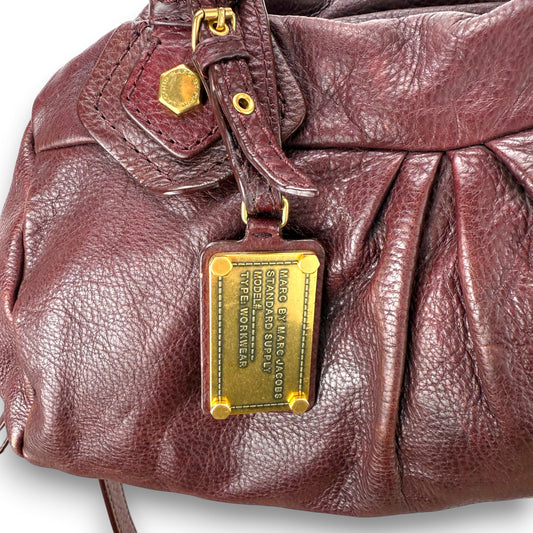 MARC BY MARC JACOBS DARKBROWN CLASSIC Q BABY GROOVEE BAG