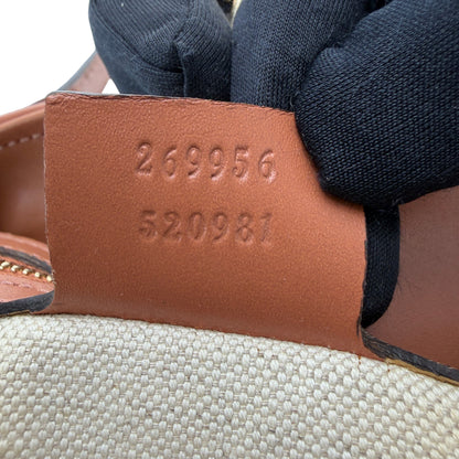 GUCCI GG CANVAS CHARMY 
