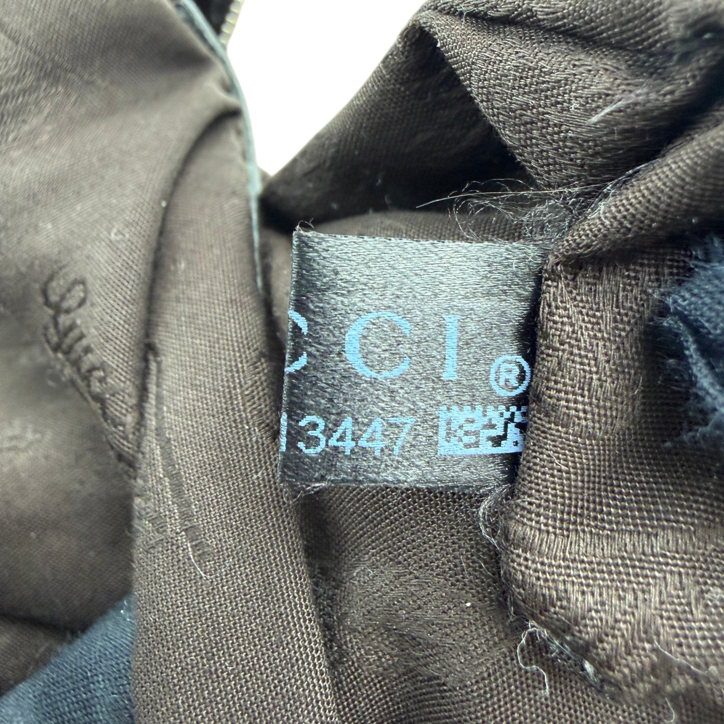 GUCCI GG CANVAS CHARMY 