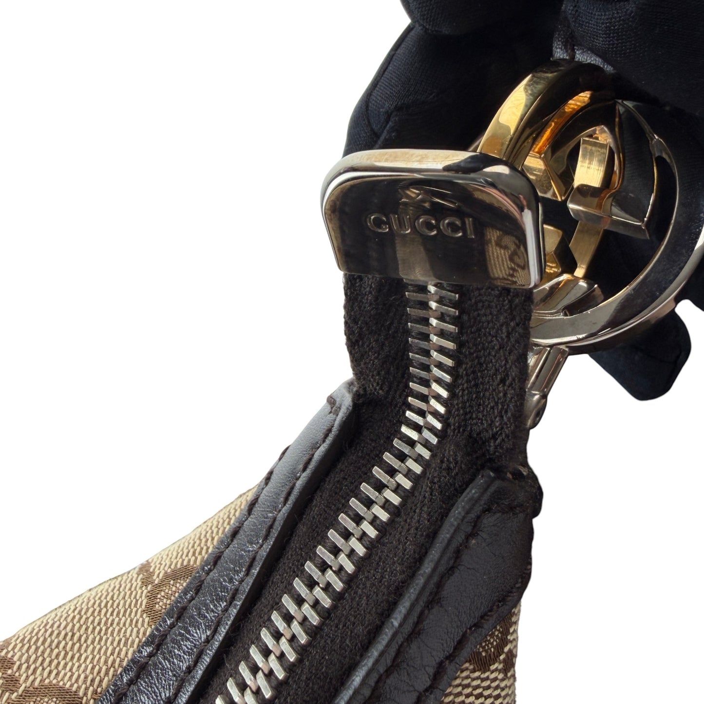 GUCCI GG CANVAS CHARMY 