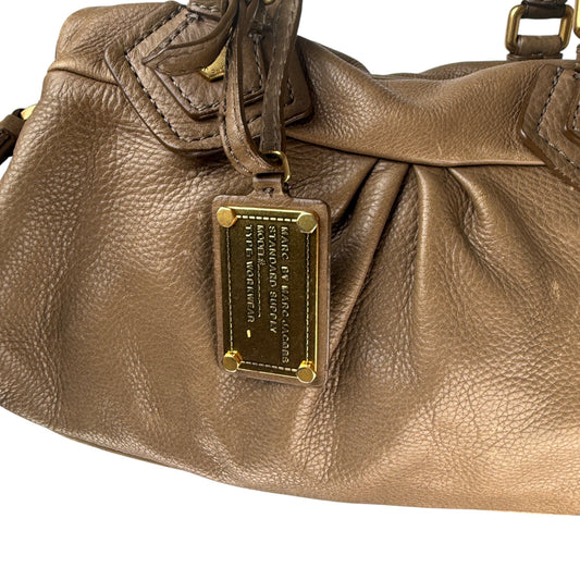 MARC BY MARC JACOBS CLASSIC Q BABY GROOVEE (SMALL)