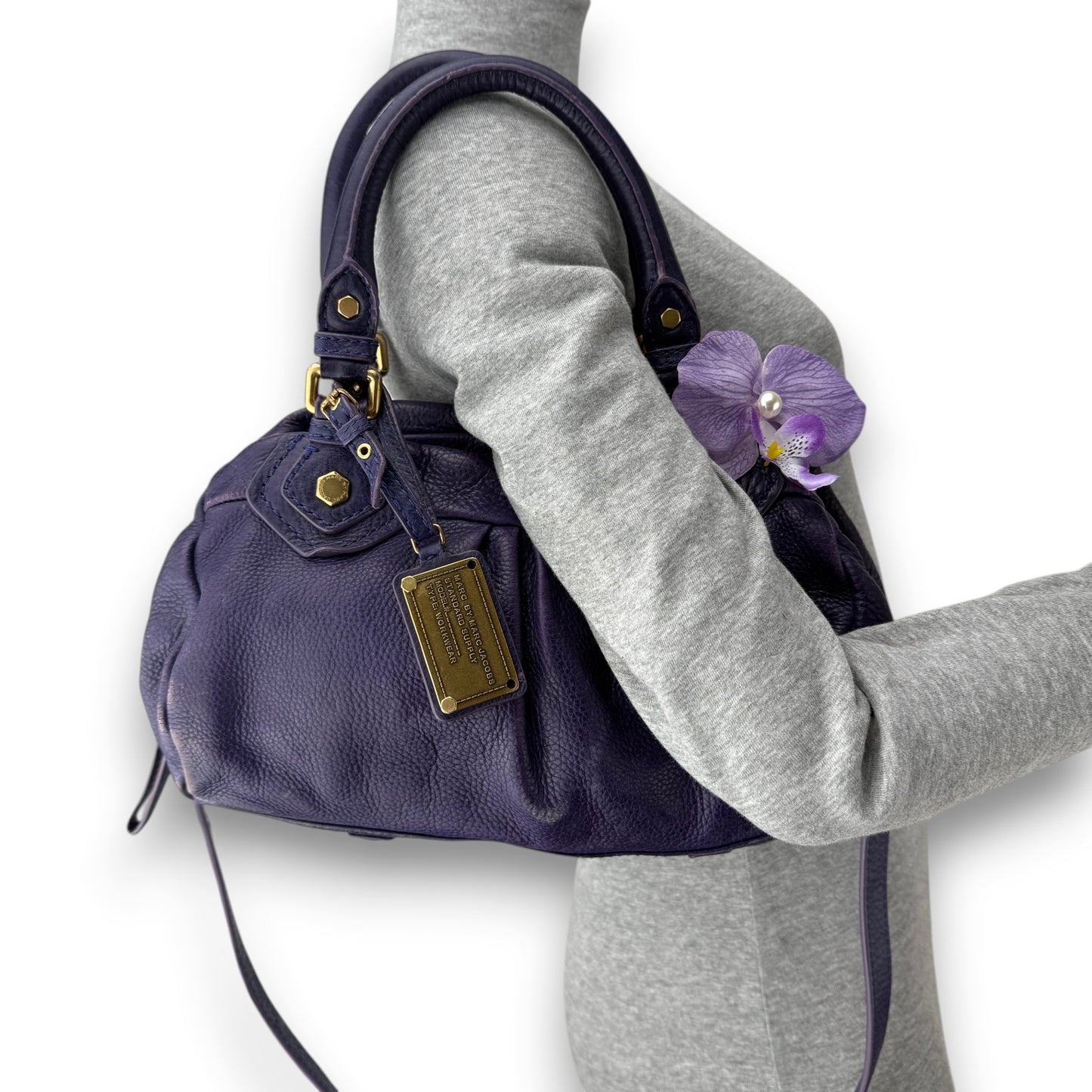 MARC BY MARC JACOBS PURPLE CLASSIC Q BABY GROOVEE BAG