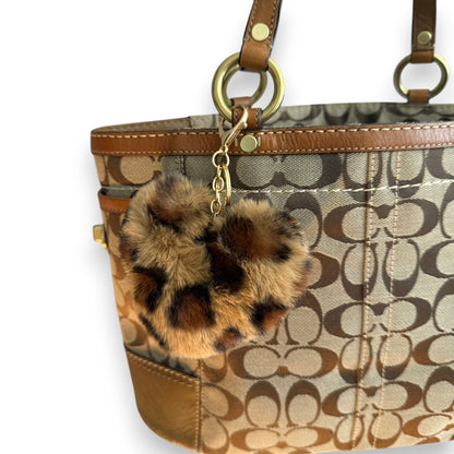 COACH SIGNATURE GALLERY TOTE BAG