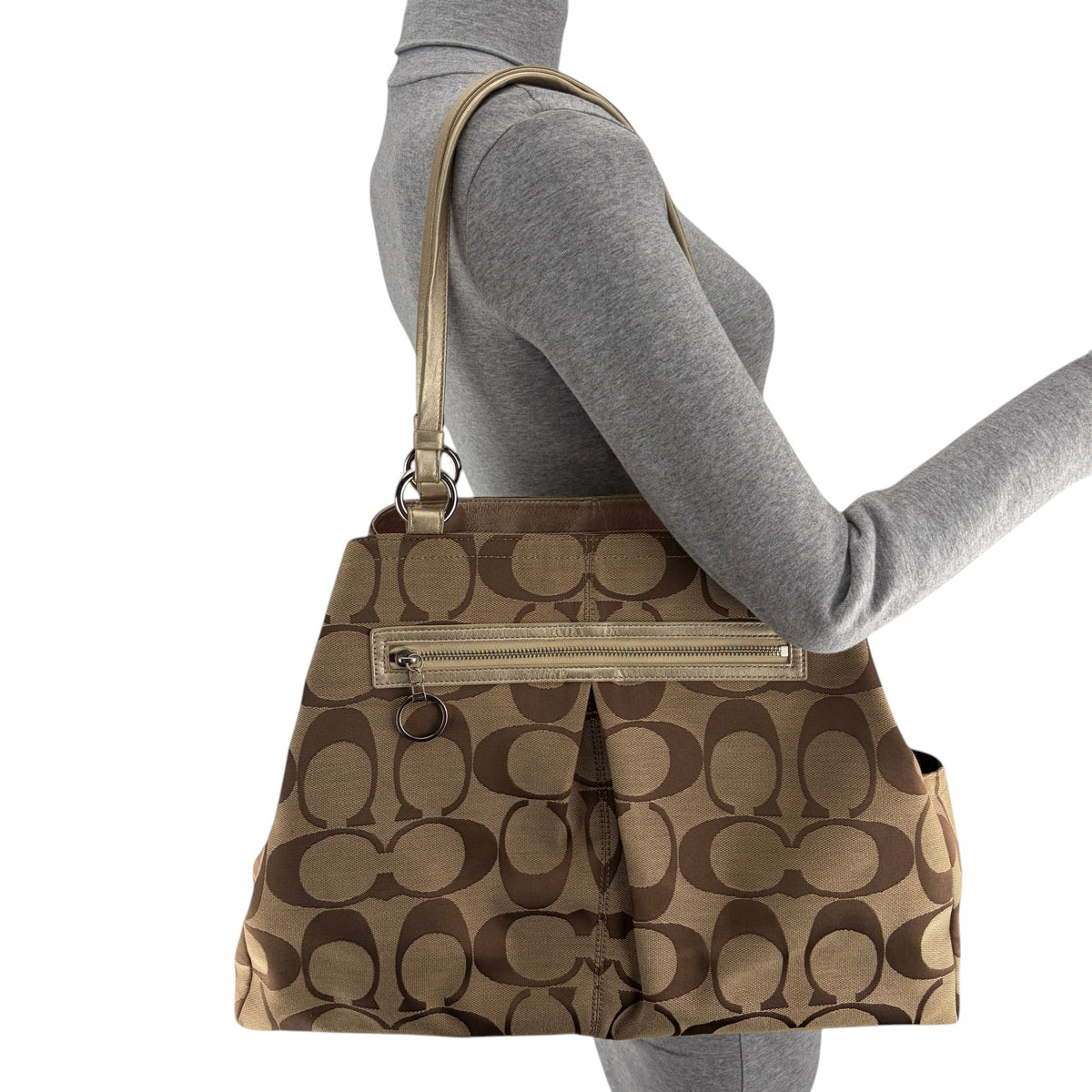COACH SIGNATURE PLEATED GABBY SHOPPER BAG