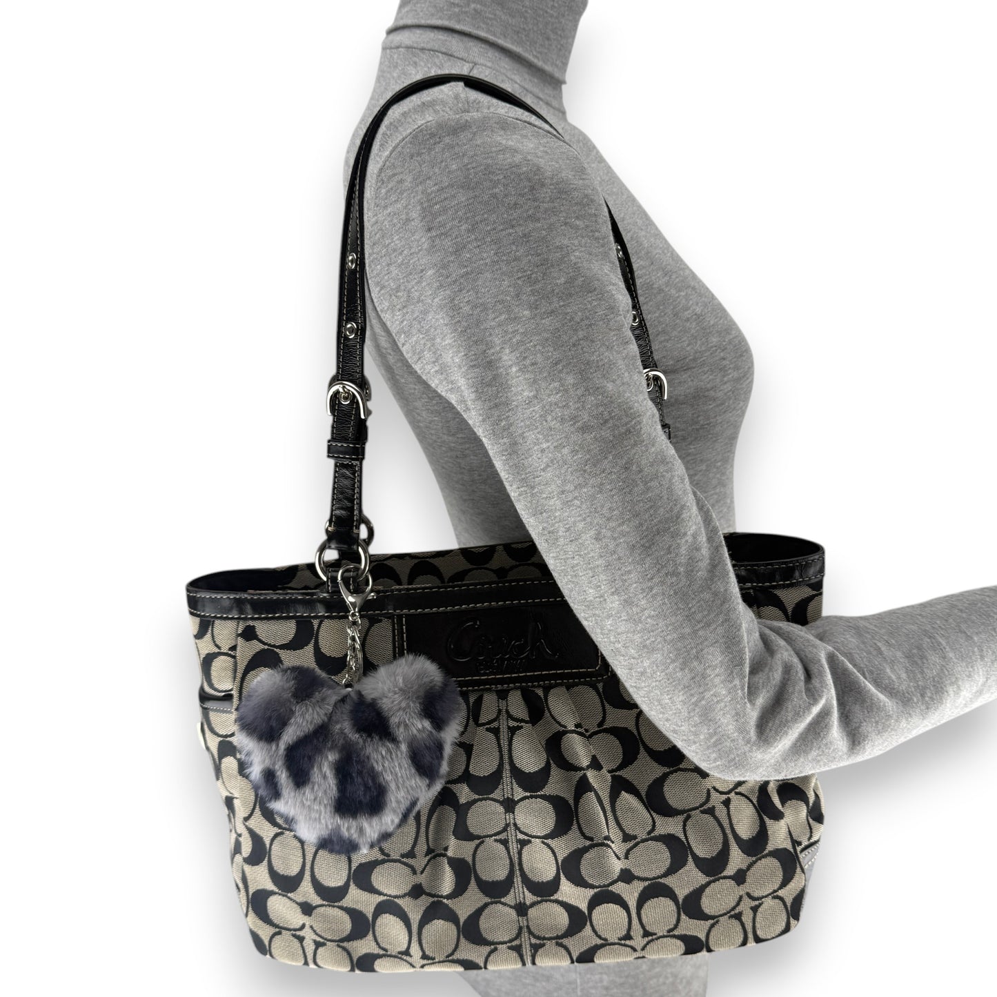 COACH SIGNATURE PLEATED GALLERY TOTE BAG