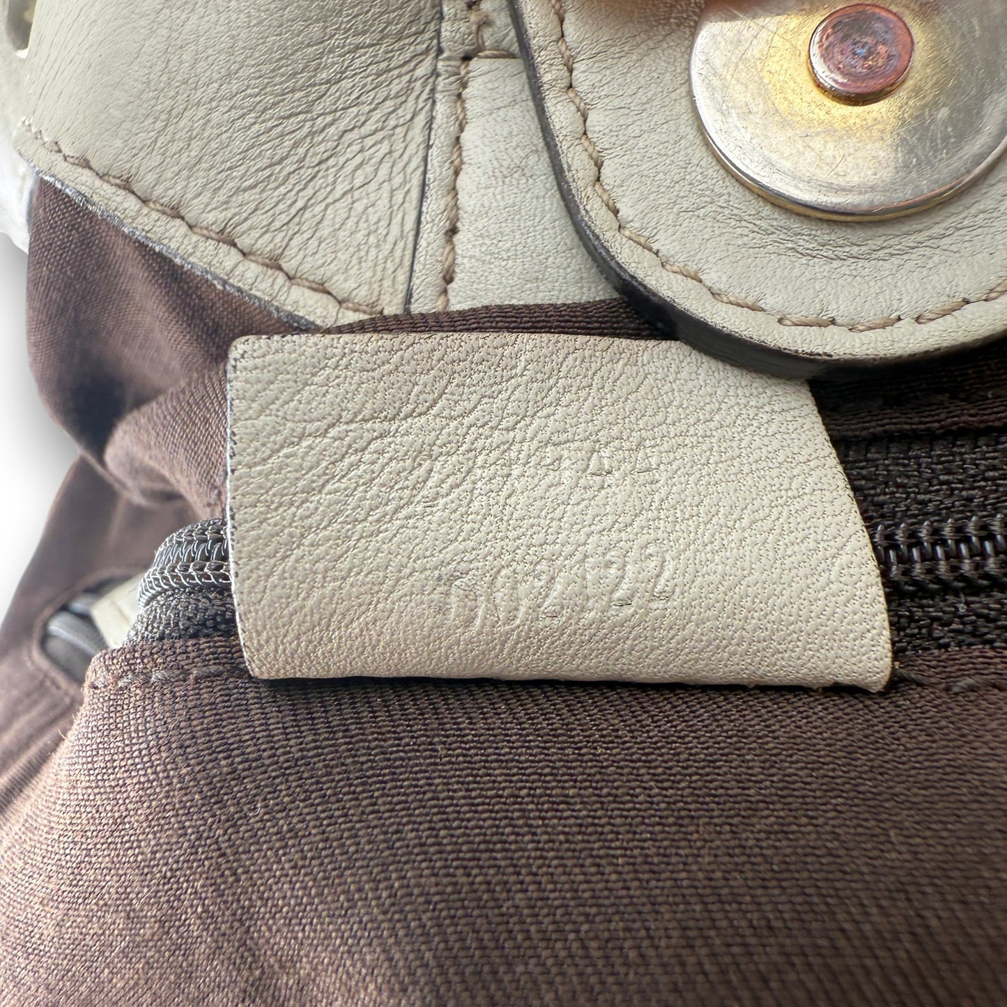 GUCCI GG MEDIUM SUKEY TOTE BAG