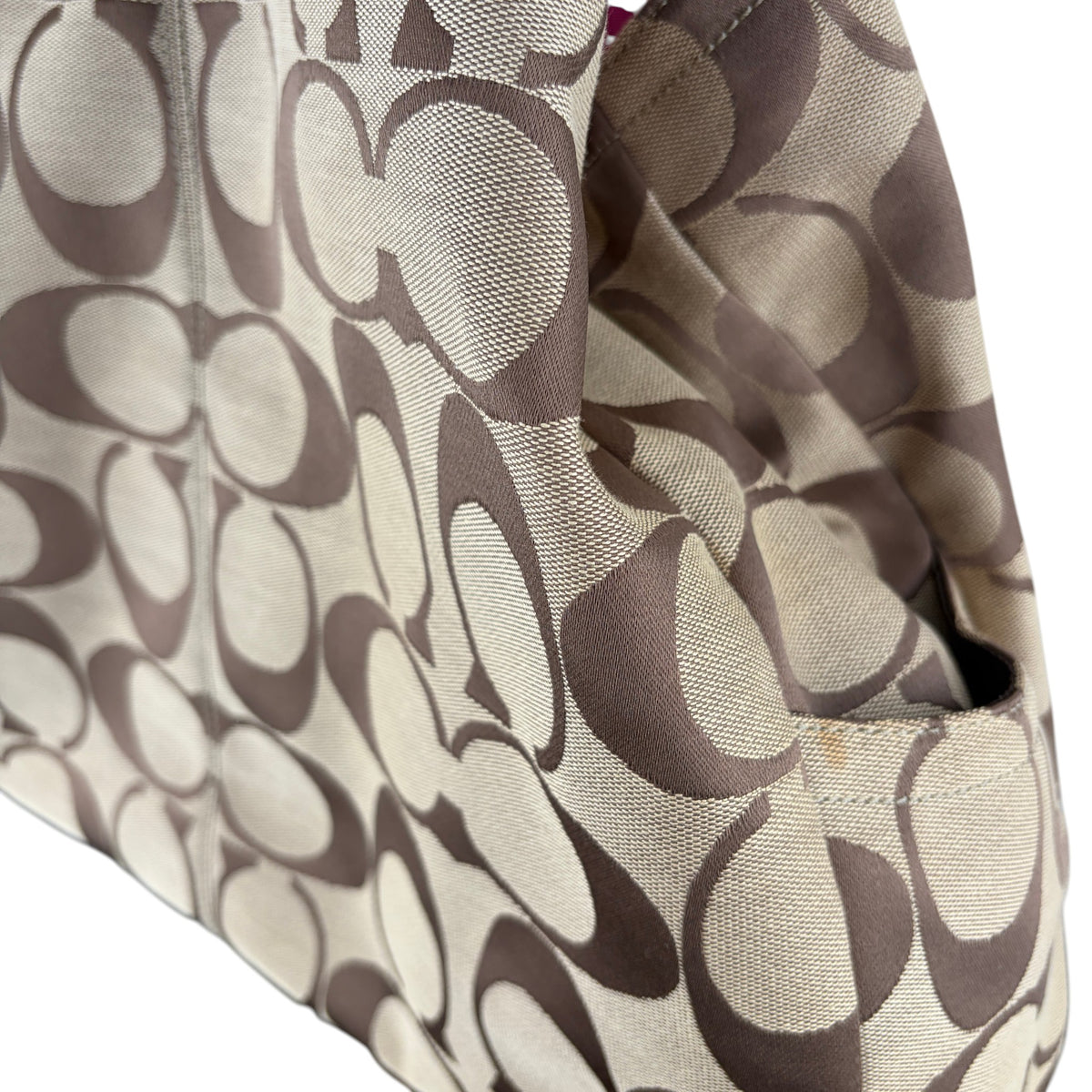 COACH SIGNATURE PLEATED GABBY SHOPPER BAG