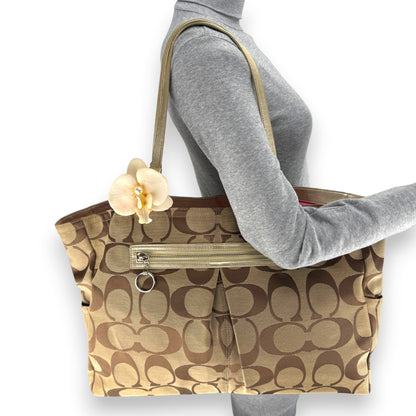 COACH SIGNATURE JACQUARD STRIPE BAG (LARGE) 