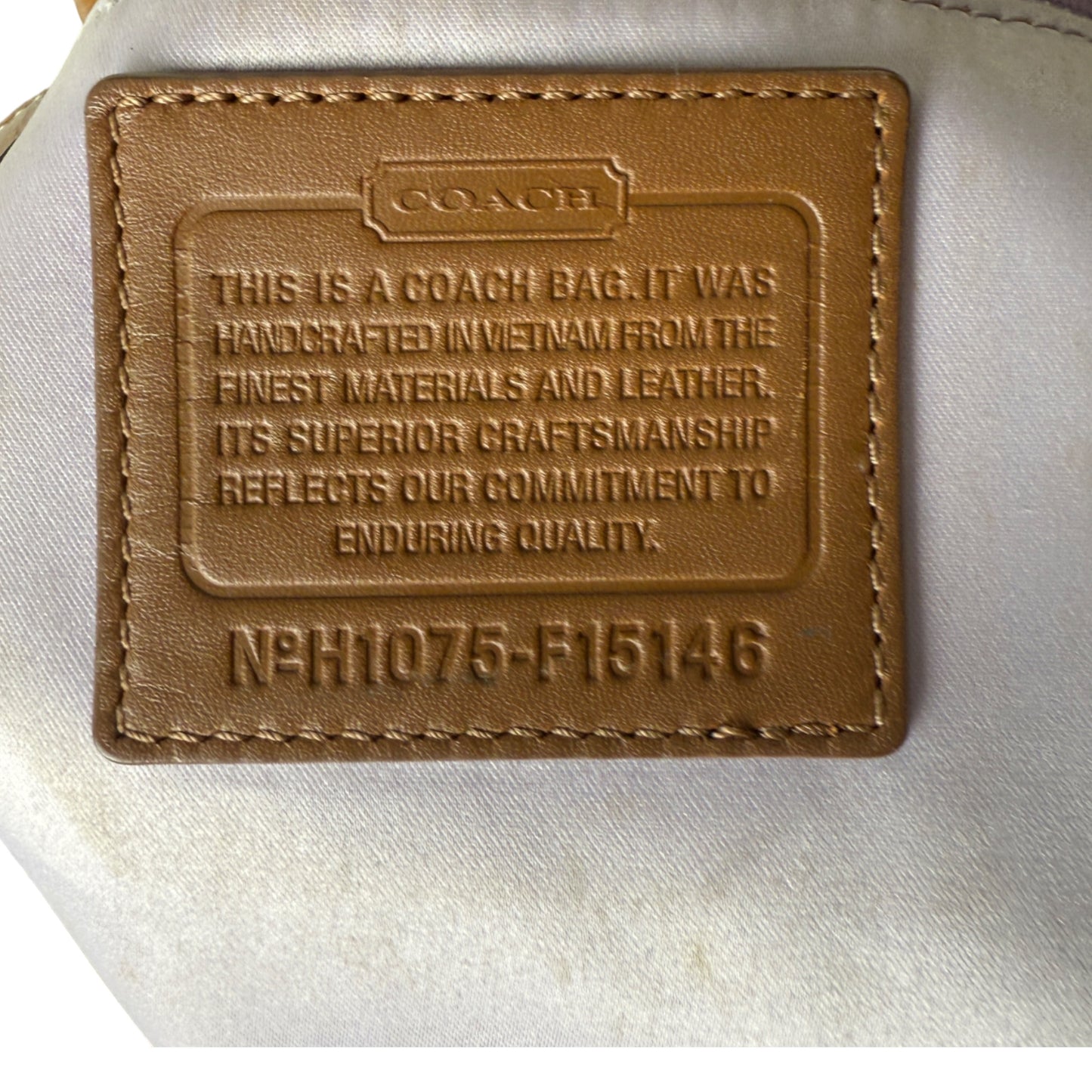 COACH SIGNATURE GALLERY TOTE SHOULDER BAG