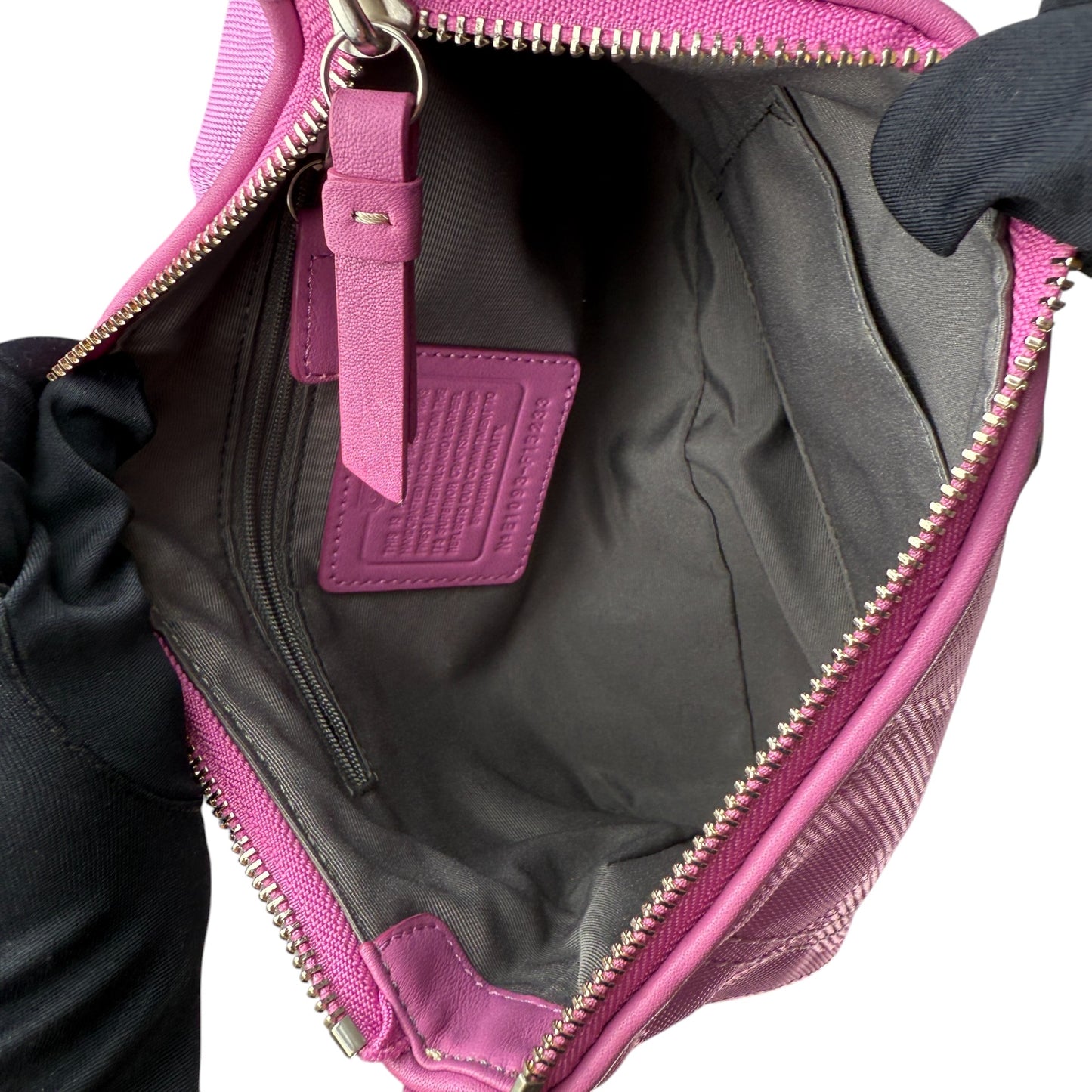 COACH SIGNATURE PINK 2WAY BAG