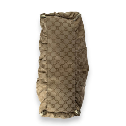GUCCI GG CANVAS CHARMY 