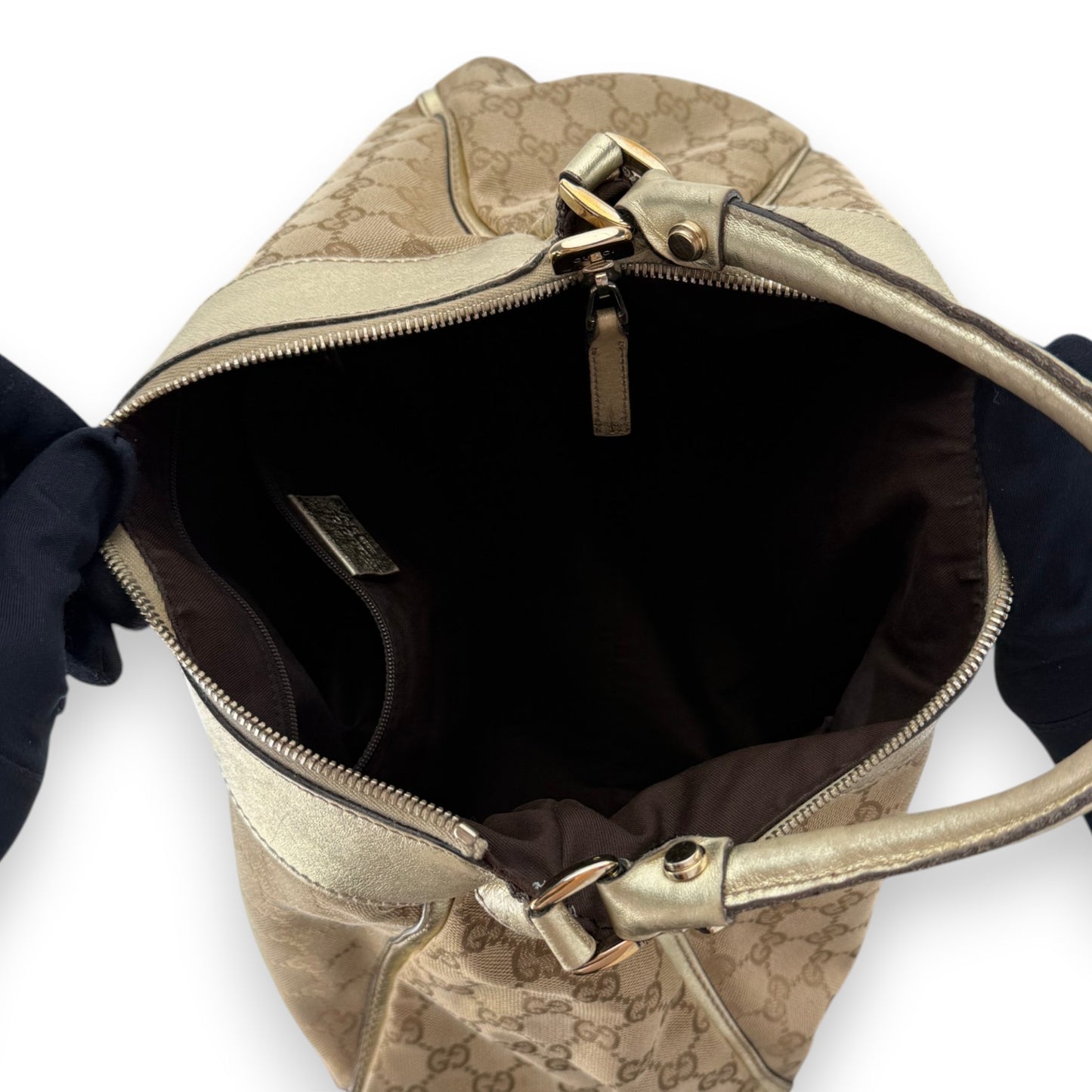 GUCCI GG CANVAS CHARMY 