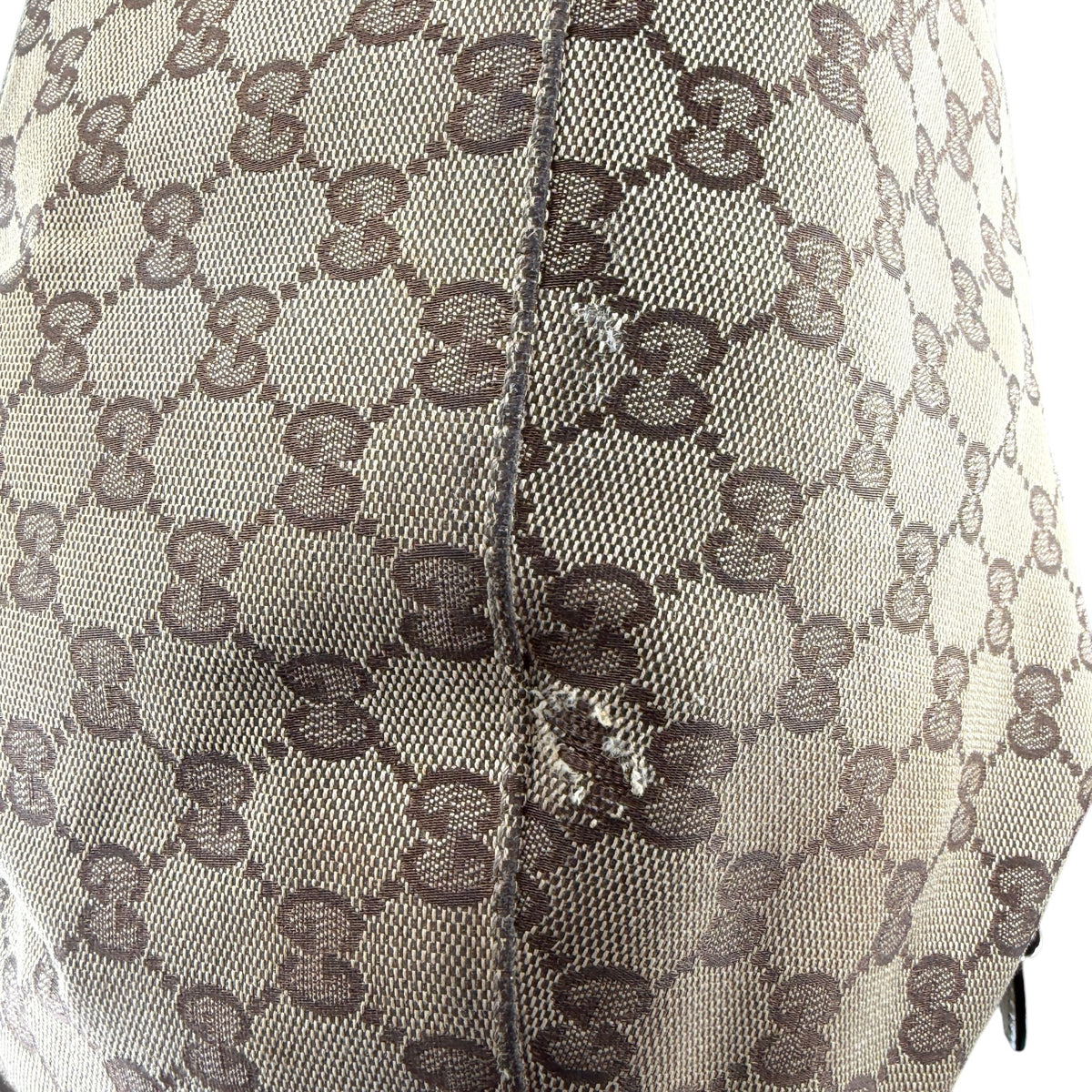 GUCCI GG PELHAM BRAIDED SHOULDER BAG