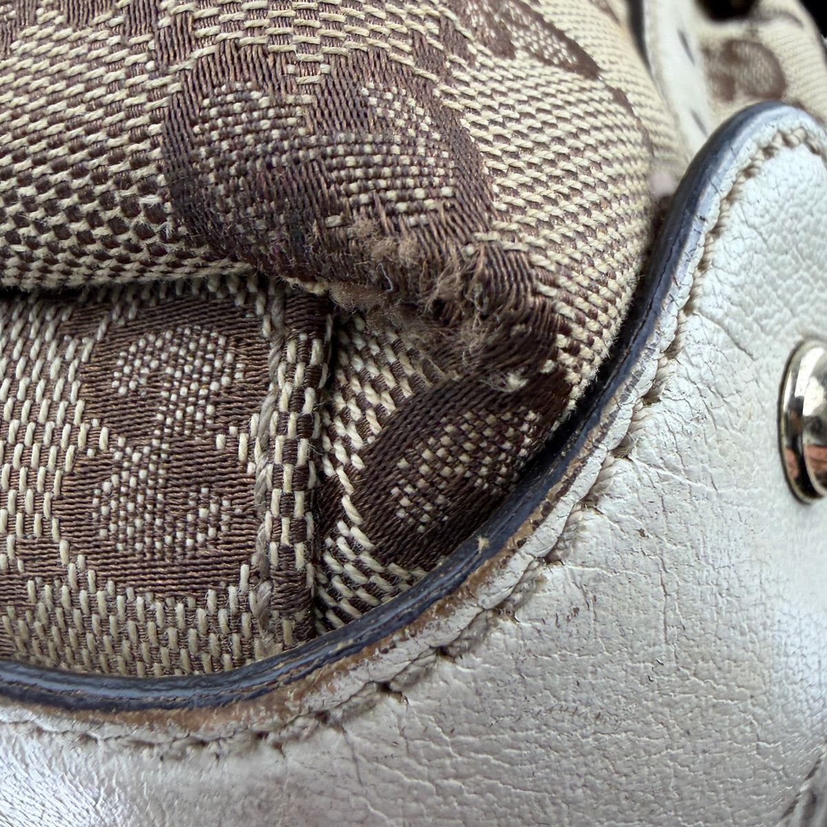 GUCCI GG PELHAM BRAIDED SHOULDER BAG