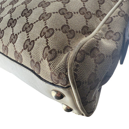 GUCCI GG CANVAS CHARMY 
