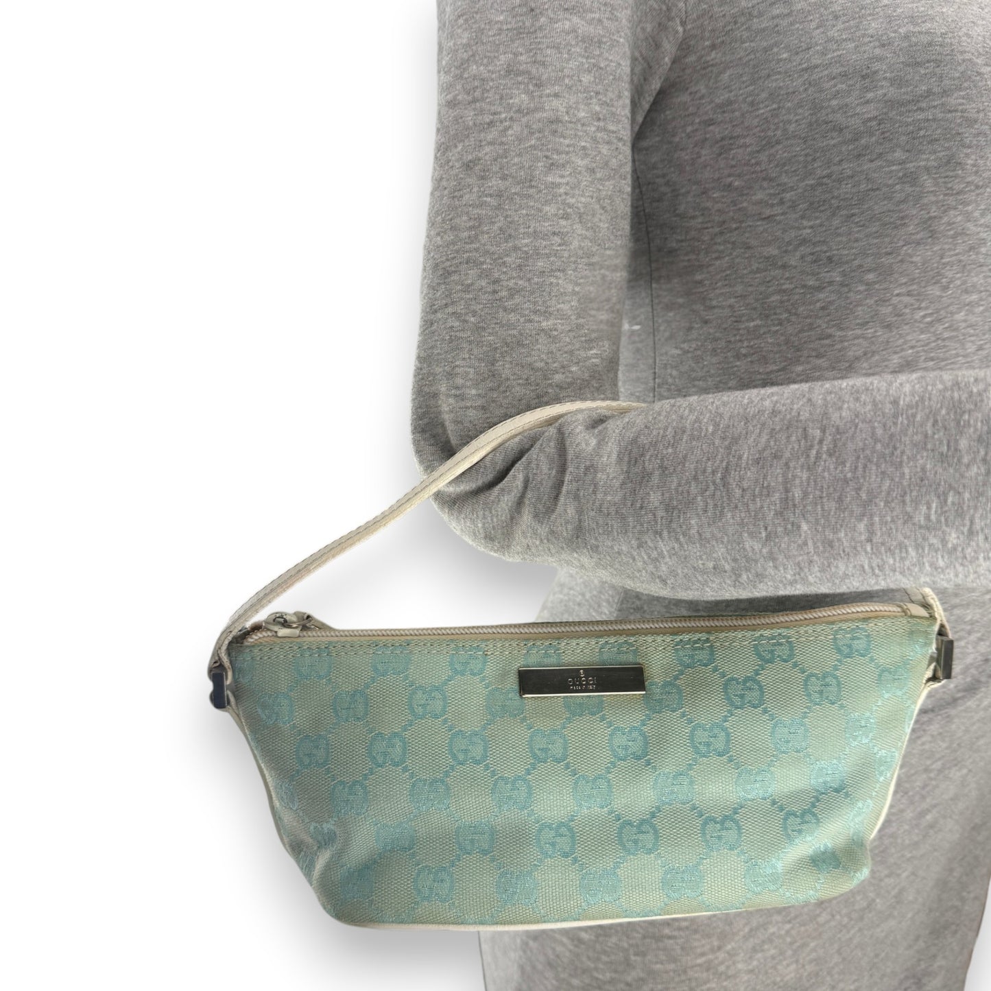 GUCCI BOAT POCHETTE BAG