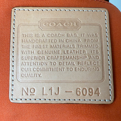 COACH SIGNATURE DEMI POUCH