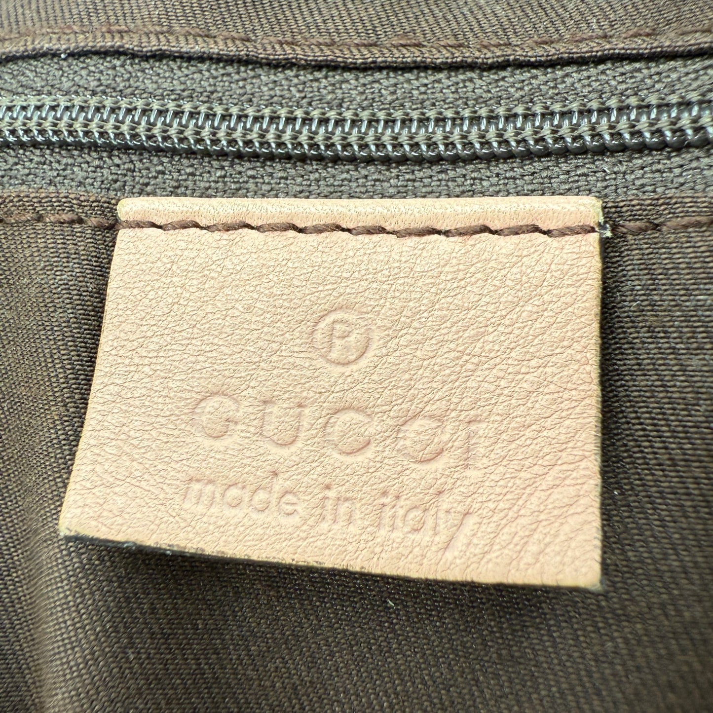 GUCCI D-RING PINK ABBEY BAG (SMALL)