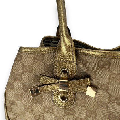 GUCCI GG CANVAS CHARMY 