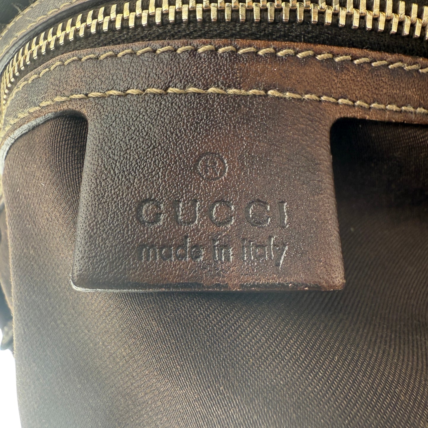 GUCCI GG PELHAM BRAIDED SHOULDER BAG