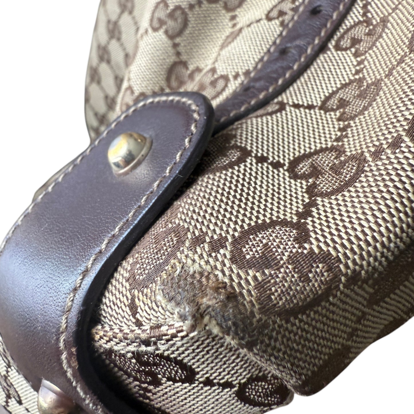 GUCCI GG PELHAM BRAIDED SHOULDER BAG