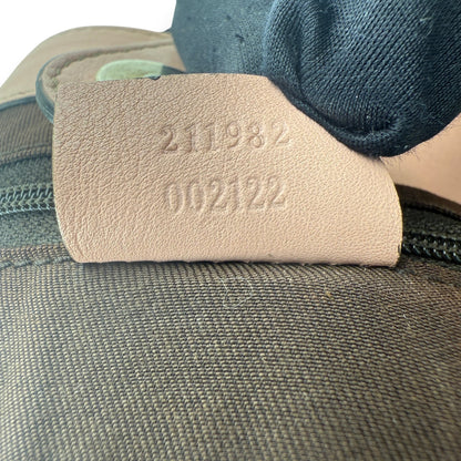 GUCCI GG CANVAS CHARMY 