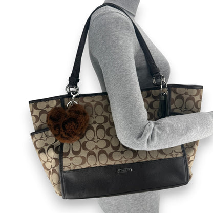 COACH SOHO PLEATED SIGNATURE TOTE 