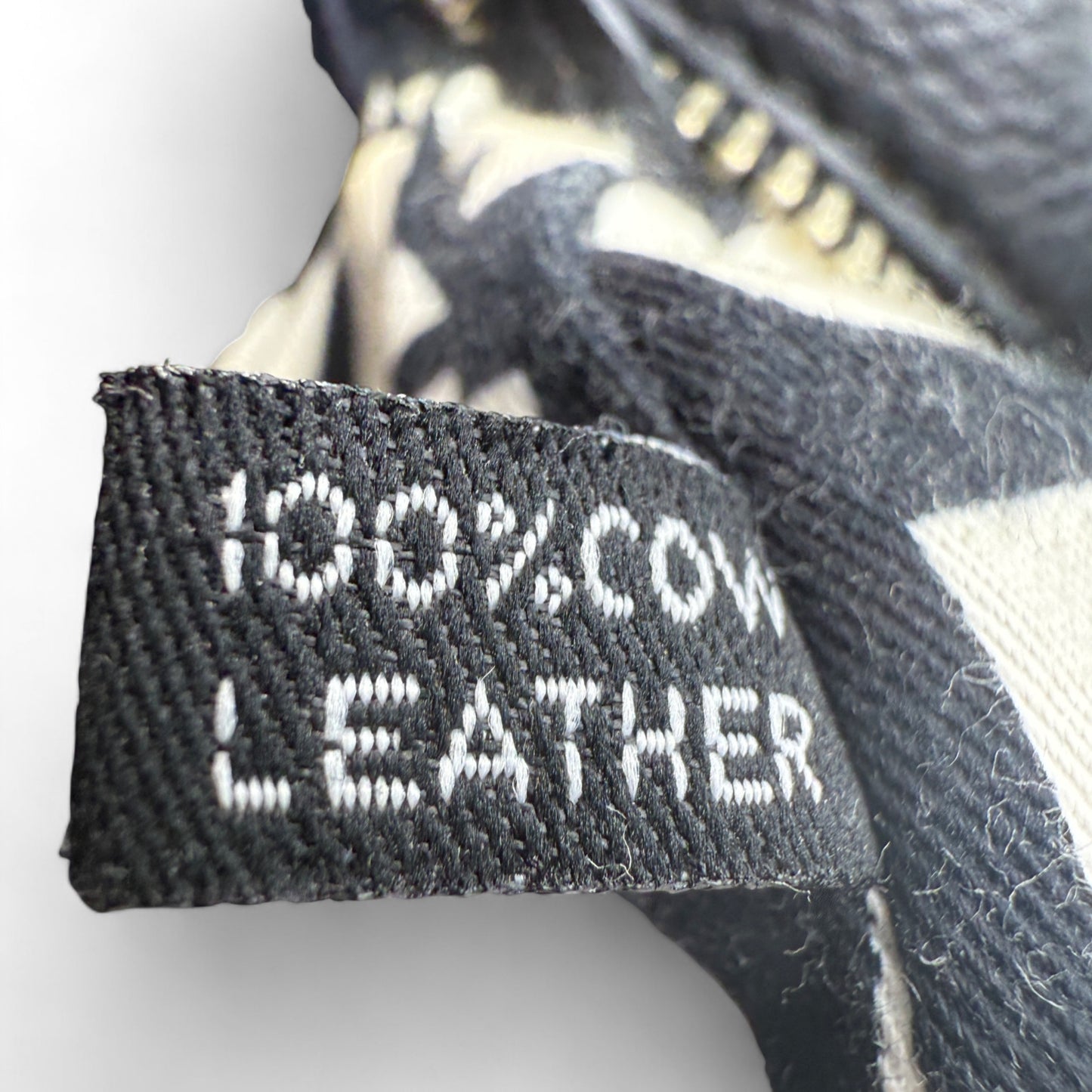 MARC BY MARC JACOBS 2-WAY EVERYDAY BAG 