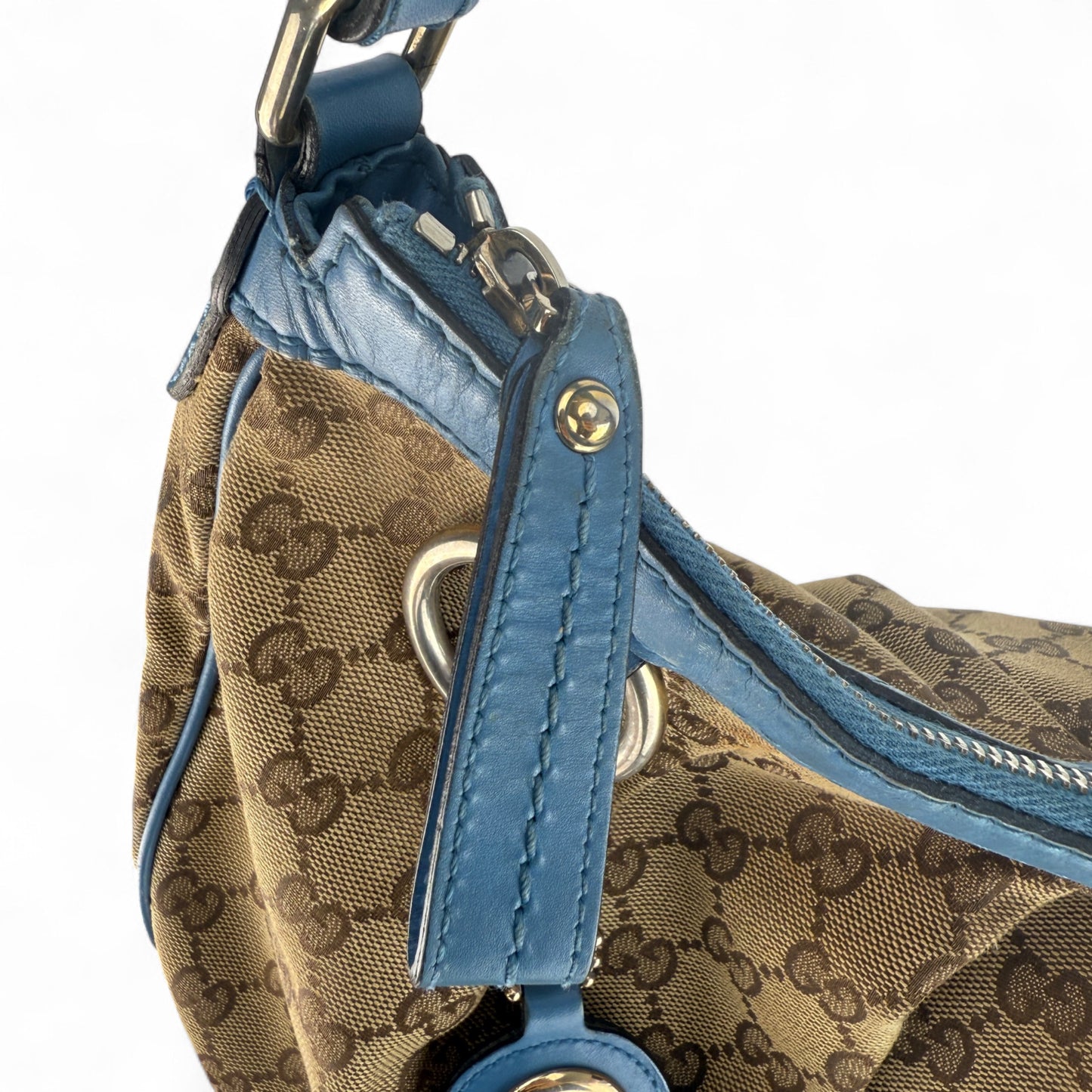 GUCCI GG SUKEY MEDIUM SHOULDER BAG BLUE TRIM