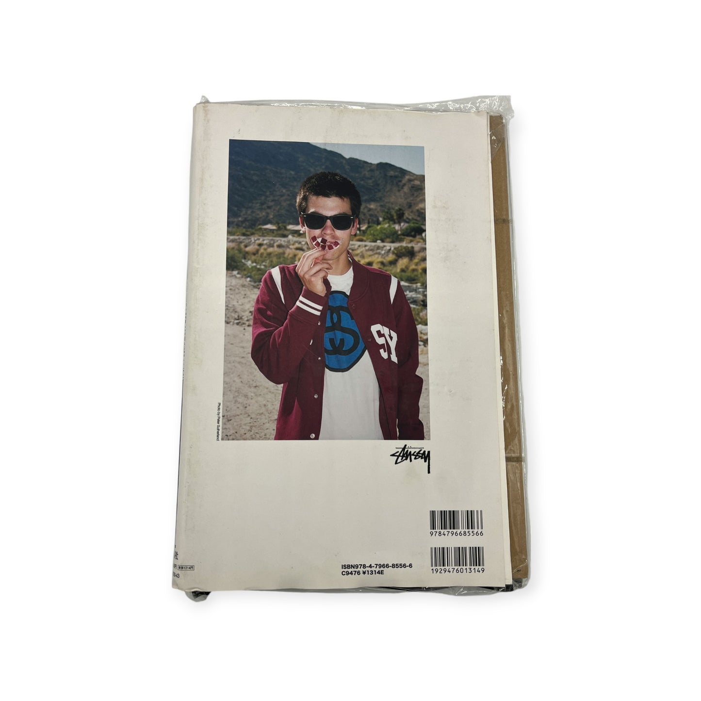 STUSSY MAGAZINE 2011 FALL COLLECTION