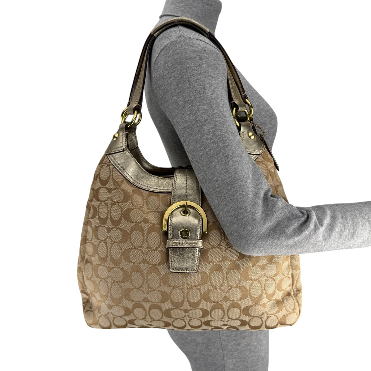 COACH SIGNATURE LYNN SOHO HOBO BAG LARGE