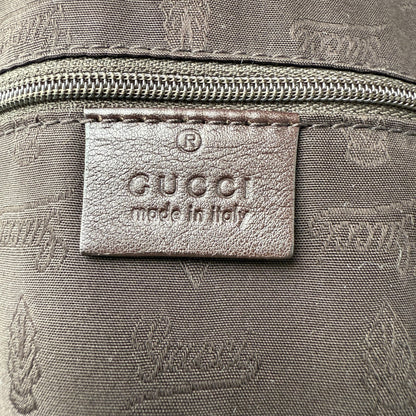 GUCCI GG CANVAS CHARMY 