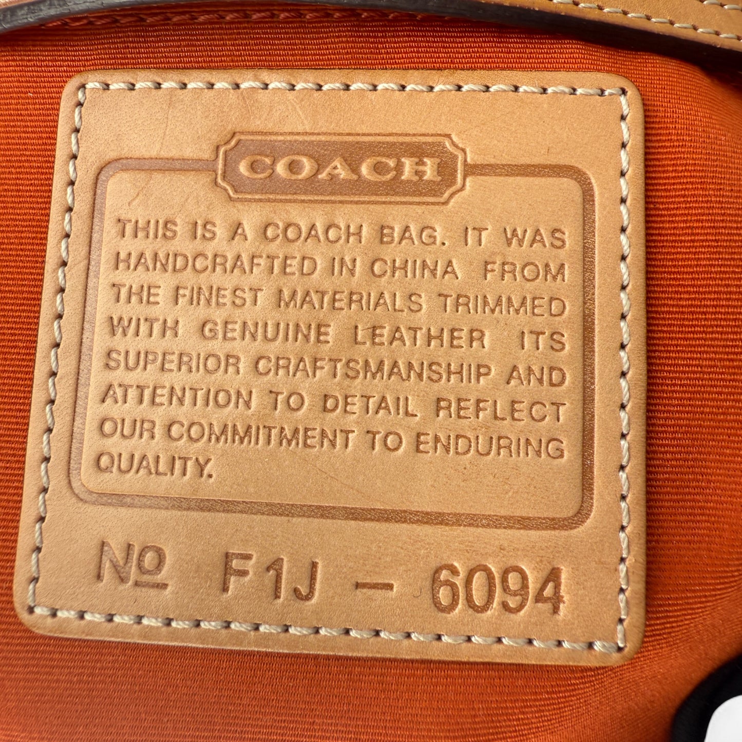 COACH SIGNATURE DEMI POUCH